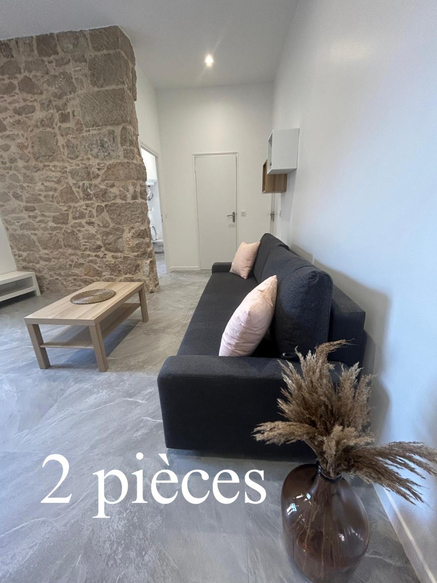 Residence "A Torbia" , 4 Appartements De 2 A 6 Personnes La Turbie Luaran gambar