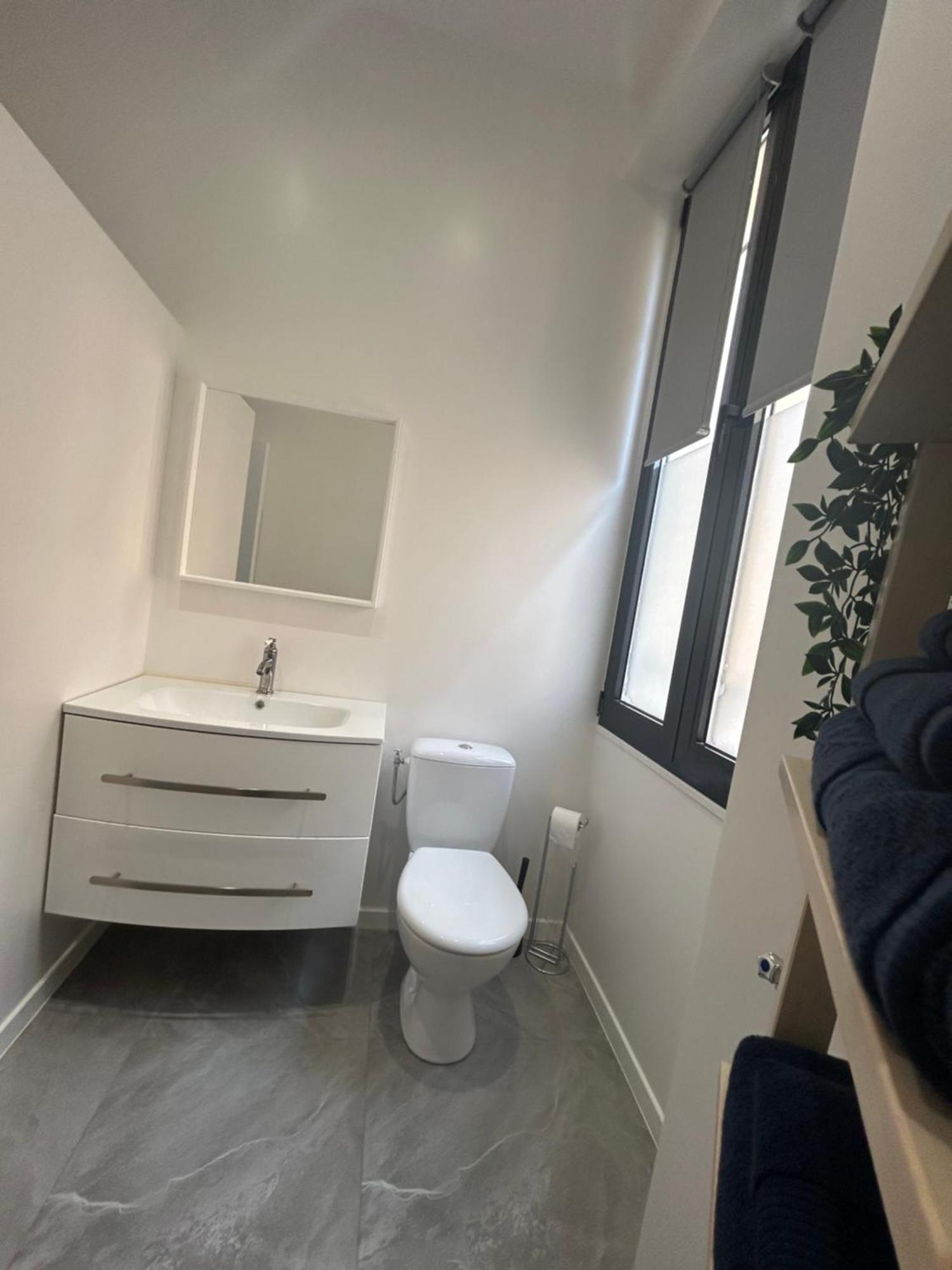 Residence "A Torbia" , 4 Appartements De 2 A 6 Personnes La Turbie Bilik gambar