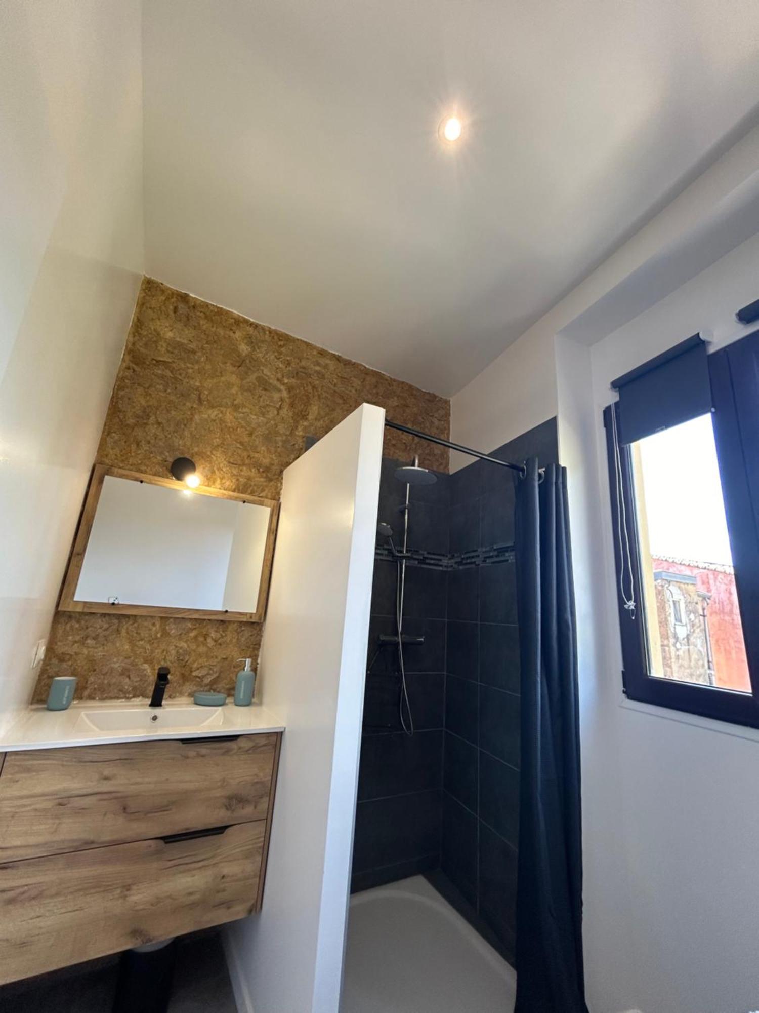Residence "A Torbia" , 4 Appartements De 2 A 6 Personnes La Turbie Bilik gambar