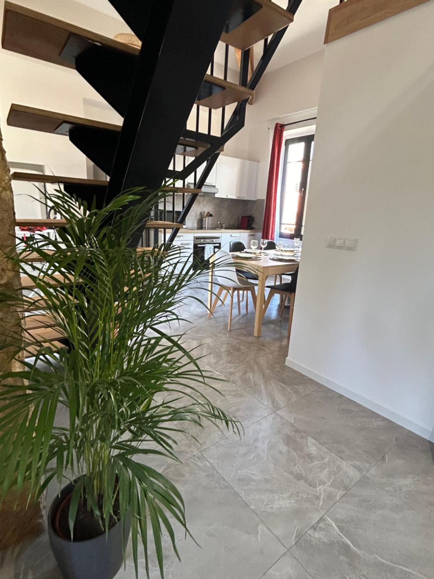Residence "A Torbia" , 4 Appartements De 2 A 6 Personnes La Turbie Bilik gambar