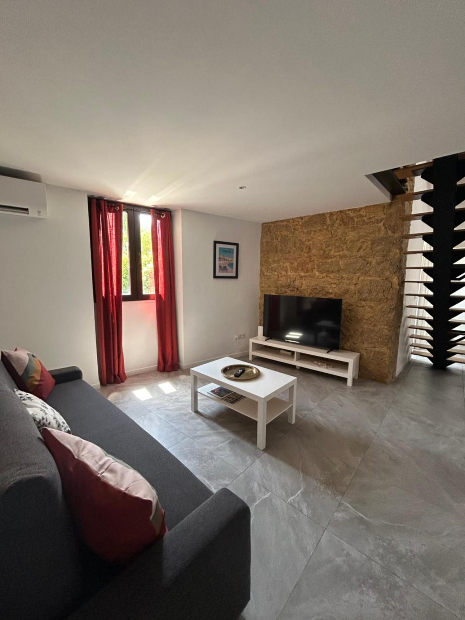 Residence "A Torbia" , 4 Appartements De 2 A 6 Personnes La Turbie Bilik gambar